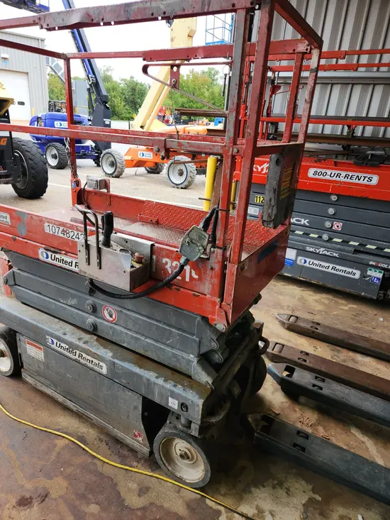 2018 Skyjack SJIII3219 Scissor Lift