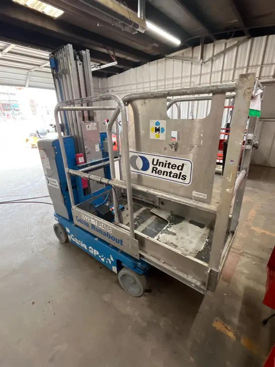 2019 Genie GR-20 Self-Propelled One-Person Lift