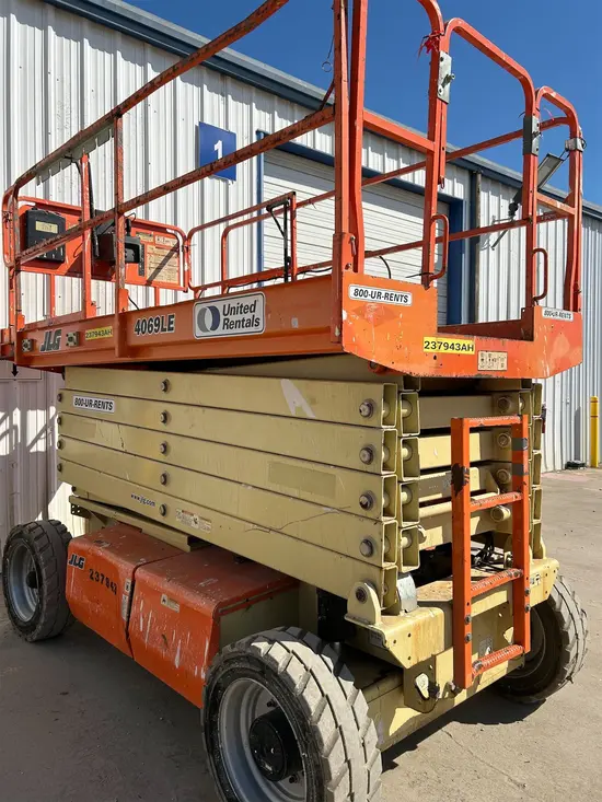 2019 JLG 4069LE Scissor Lift