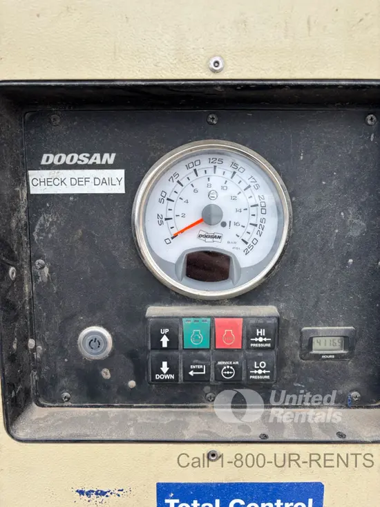 2021 Doosan P425/HP375WCUT4 Air Compressor