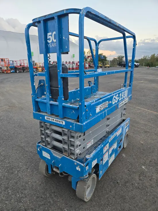 2016 Genie GS-1930 Scissor Lift
