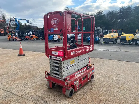 2018 MEC MICRO 19 Scissor Lift