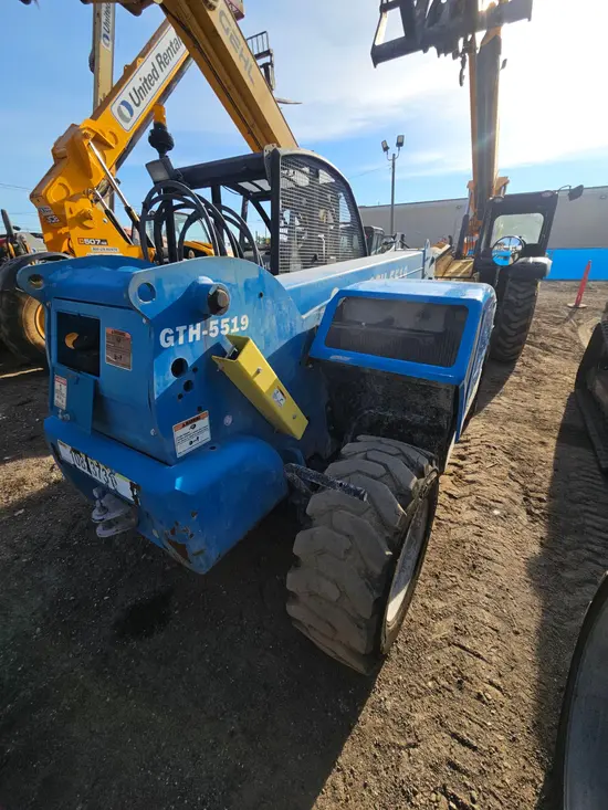 2018 Genie GTH-5519 Forklift