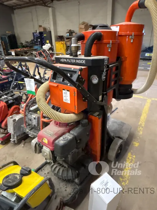 2021 Husqvarna T4000P Vacuum