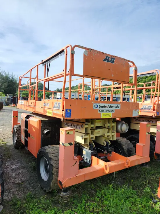 2019 JLG 330LRT Rough Terrain Scissor Lift