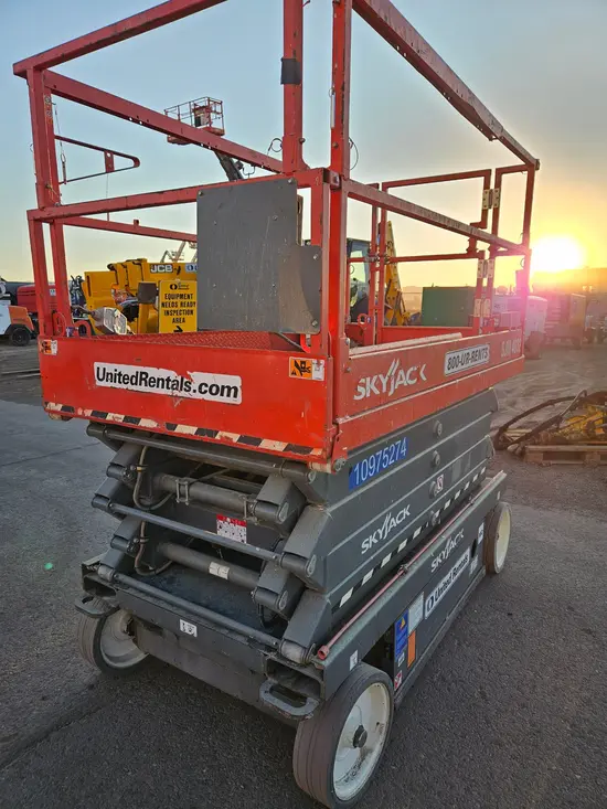 2019 Skyjack SJIII4632 Scissor Lift