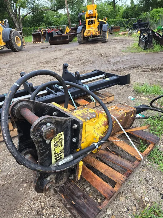 2021 Epiroc SB 702 Attachment