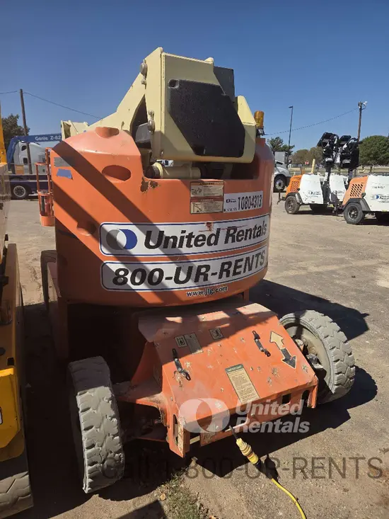 2018 JLG E400AJPN Articulating Boom Lift
