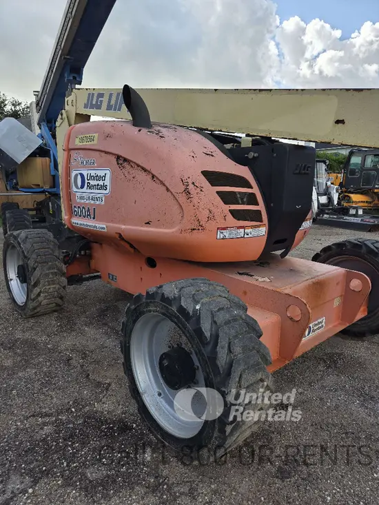 2017 JLG 600AJ Articulating Boom Lift