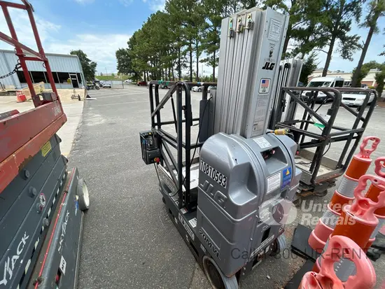 2018 JLG 20MVL Self-Propelled One-Person Lift