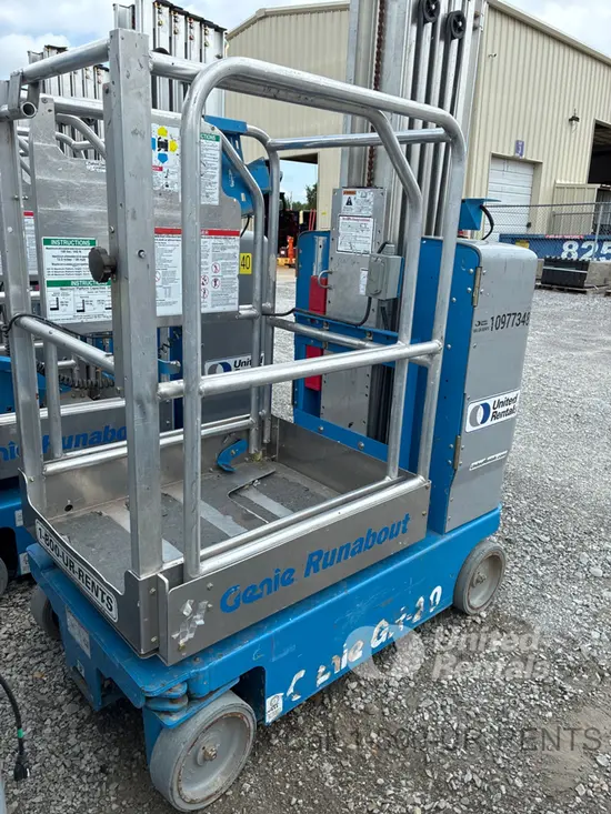 2019 Genie GR-20 Self-Propelled One-Person Lift