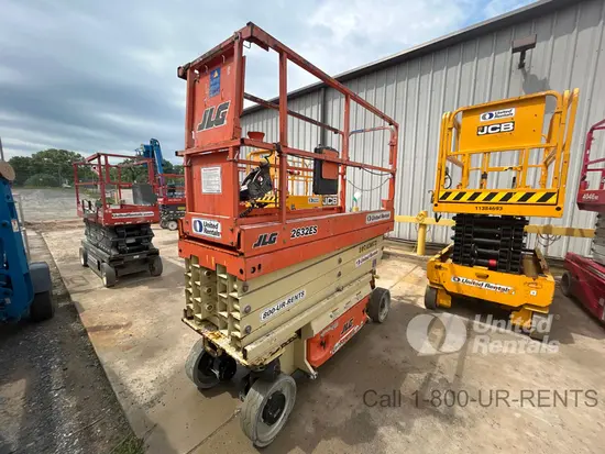 2018 JLG 2632ES Scissor Lift