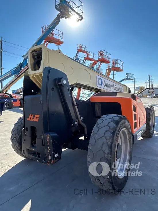 2016 JLG 642 Forklift