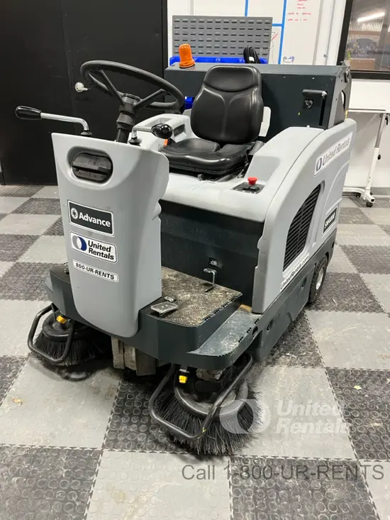 2021 Clarke SW4000 Sweeper