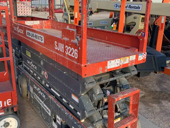 2018 Skyjack SJIII3226 Scissor Lift