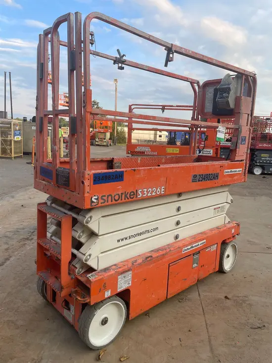 2019 Snorkel S3226E Scissor Lift