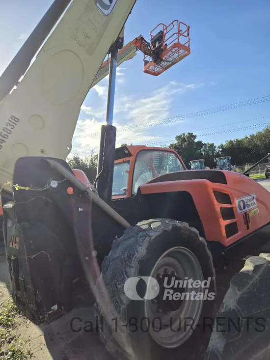 2016 JLG 1055 Forklift