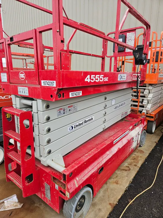 2018 MEC 4555SE Scissor Lift