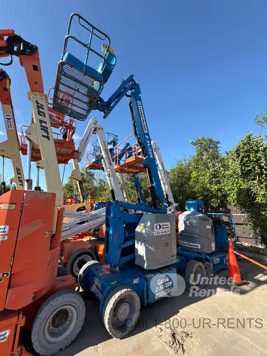 2017 Genie Z-34/22N Articulating Boom Lift