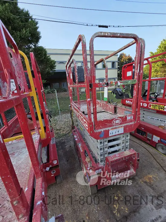 2020 MEC MICRO 19 Scissor Lift