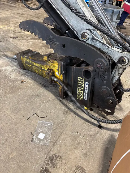 2021 Epiroc SB 552 Attachment