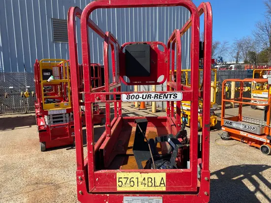2018 MEC MICRO 19 Scissor Lift