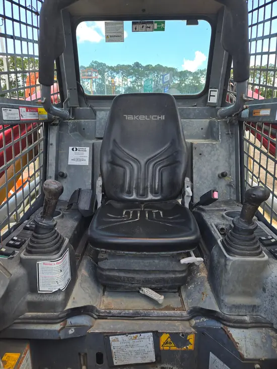 2019 Takeuchi TL12R2-R Track Loader