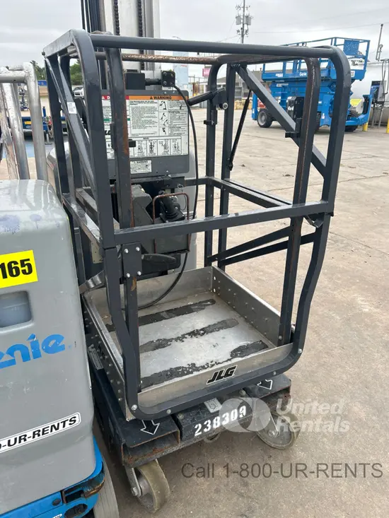 2019 JLG 20MVL Self-Propelled One-Person Lift