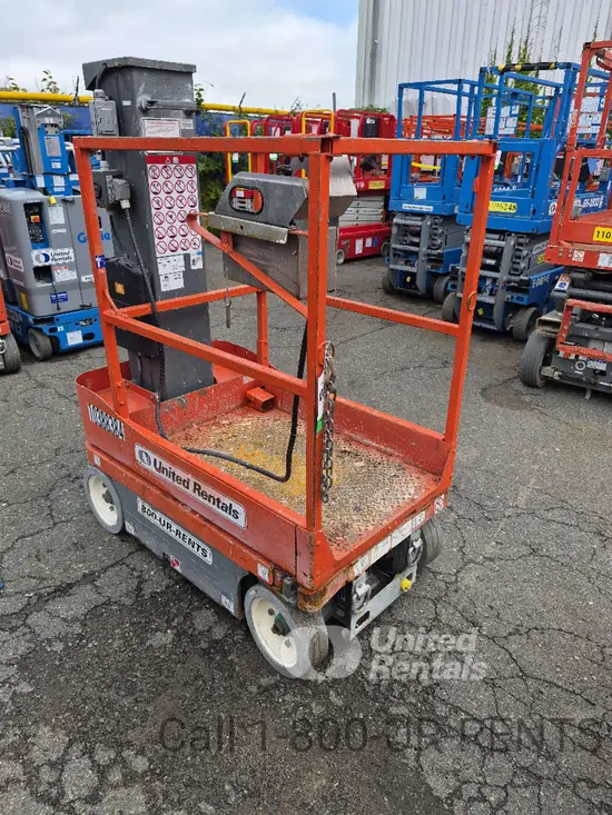 2015 Skyjack SJ12 Self-Propelled One-Person Lift