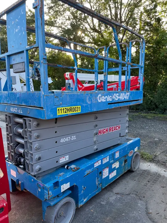 2017 Genie GS-4047 Scissor Lift