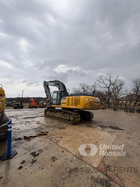 2019 John Deere 350G Excavator