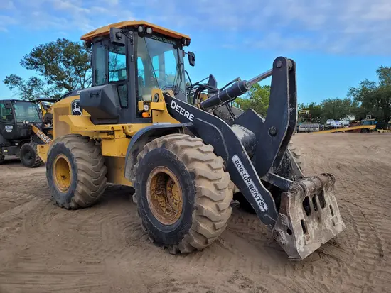 2019 John Deere 544L Wheel Loader