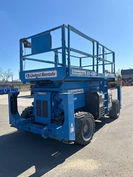 2018 Genie GS-4390 RT Rough Terrain Scissor Lift