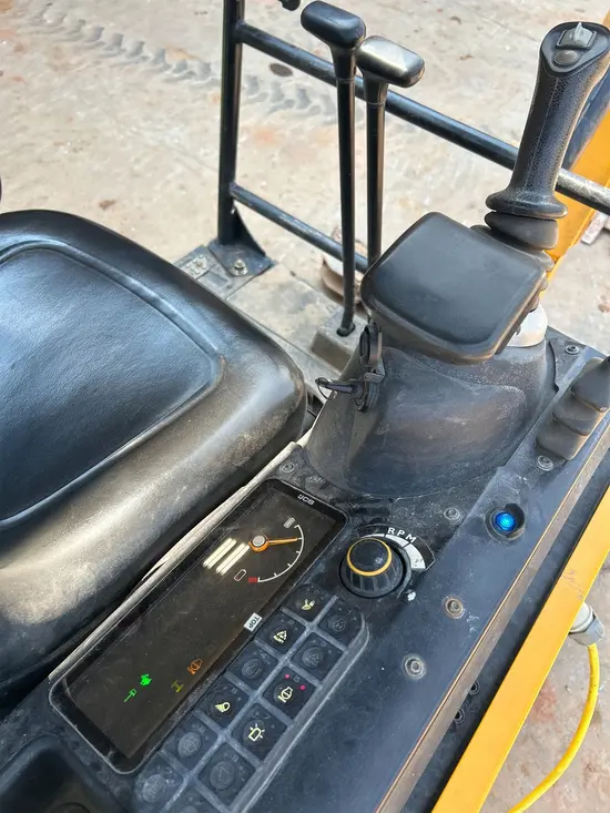 2020 JCB 19C-1E Mini Excavator
