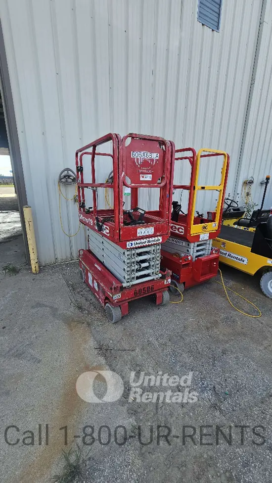 2018 MEC MICRO 19 Scissor Lift