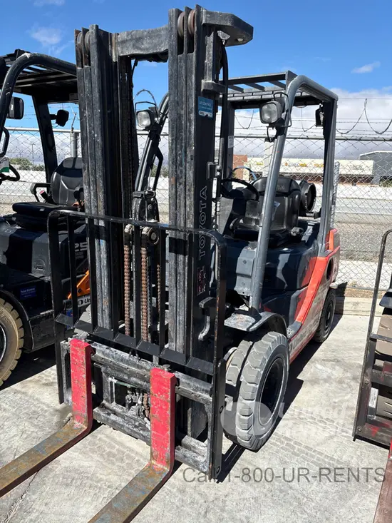 2019 Toyota 8FGU25 Warehouse Forklift