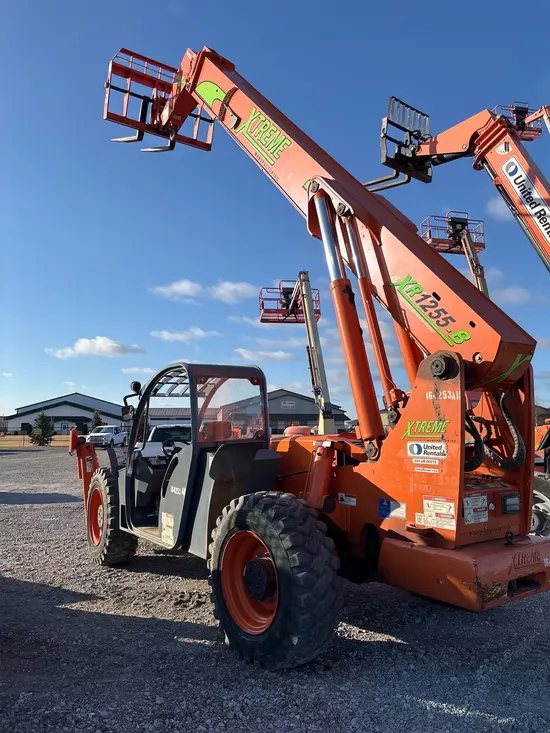 2013 XTREME XR1255 Forklift