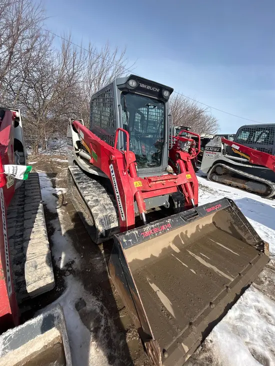 2022 Takeuchi TL12R2-CR Track Loader