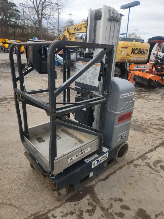2018 JLG 20MVL Self-Propelled One-Person Lift