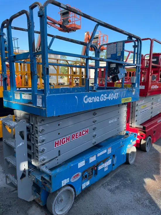 2017 Genie GS-4047 Scissor Lift