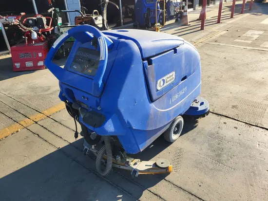 2019 Clarke Focus II Scrubber