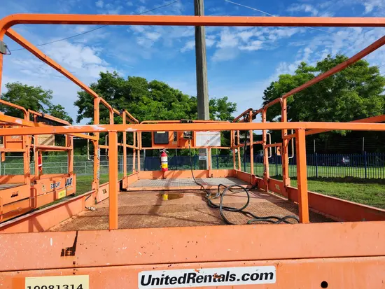 2019 JLG 330LRT Rough Terrain Scissor Lift
