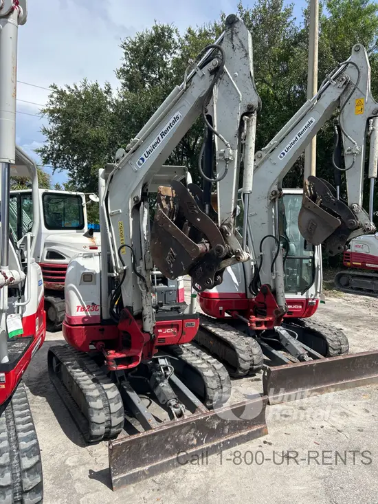 2022 Takeuchi TB230 Mini Excavator