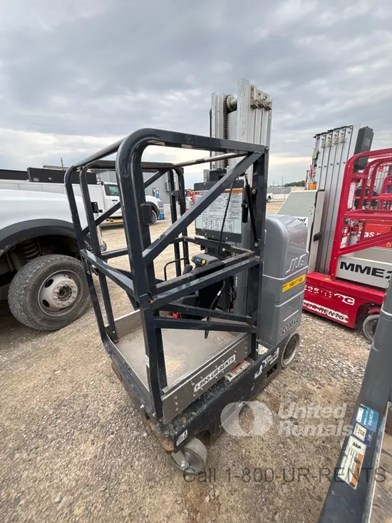 2017 JLG 20MVL Self-Propelled One-Person Lift