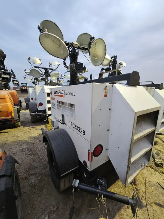 2019 Magnum Pro MLT4200IVF4 Portable Light Tower