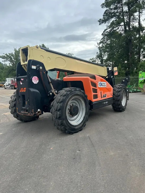 2018 JLG 1043 Forklift
