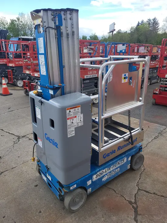 2016 Genie GR-20 Self-Propelled One-Person Lift