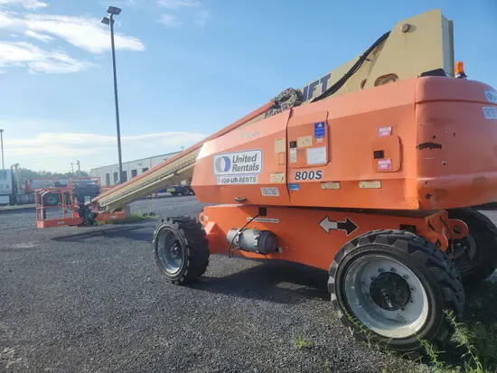 2017 JLG 800S Boom Lift