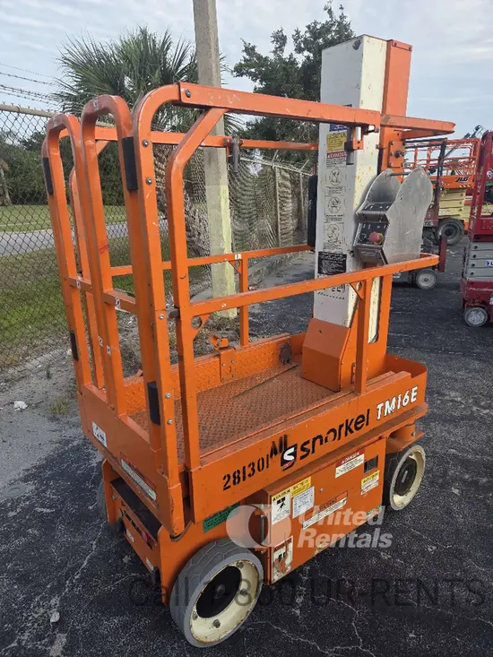 2021 Snorkel TM16E Self-Propelled One-Person Lift