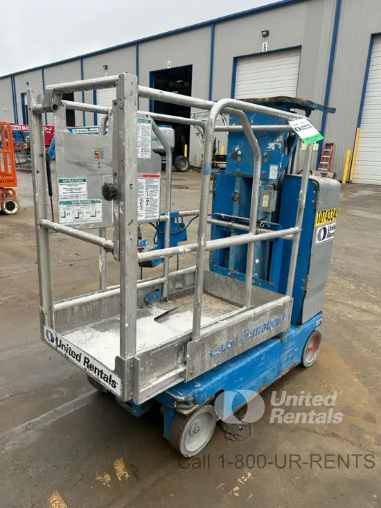 2018 Genie GR-12 Self-Propelled One-Person Lift